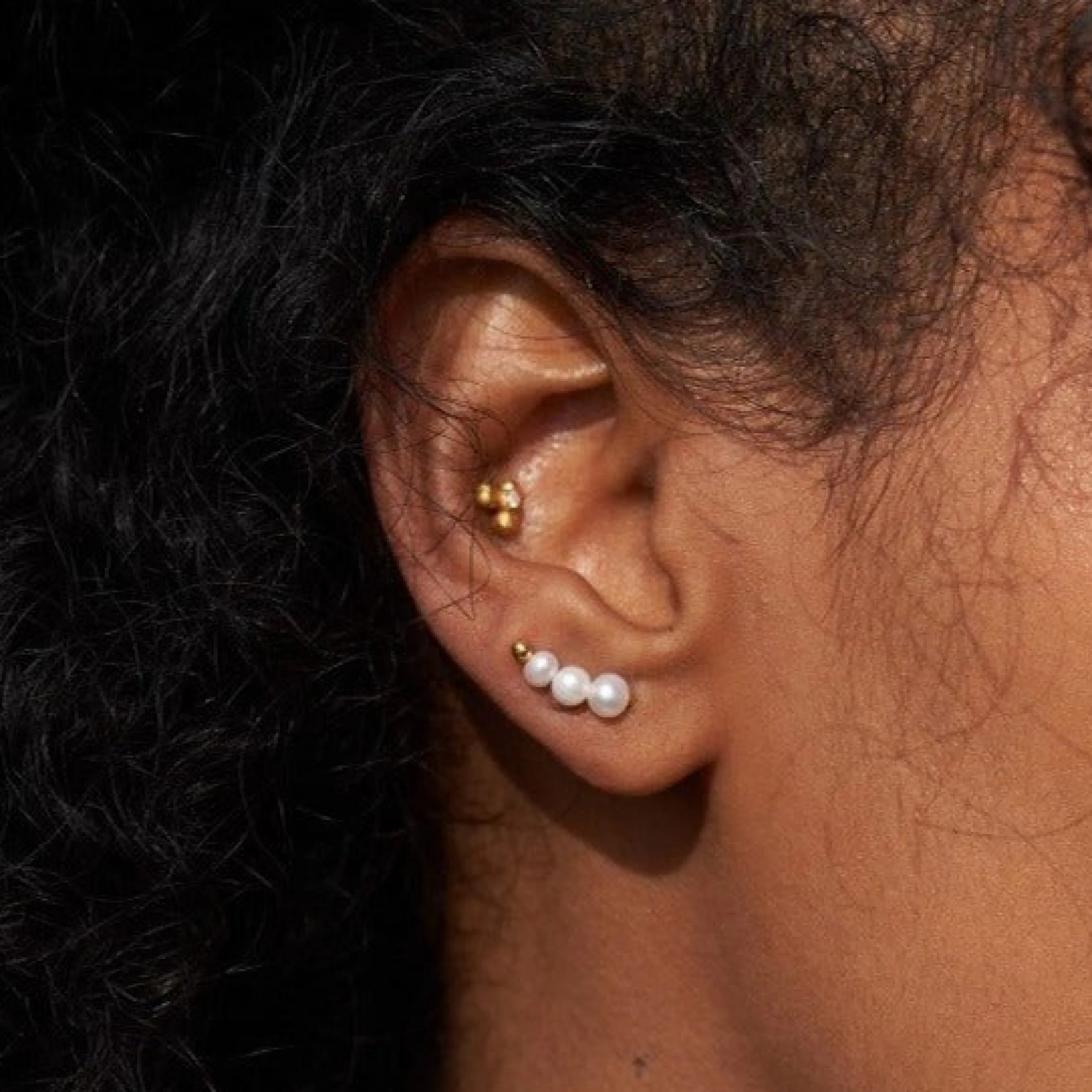 byBiehl® Danmark Aura Earclimbers Small 14K forgyldt sølv Store