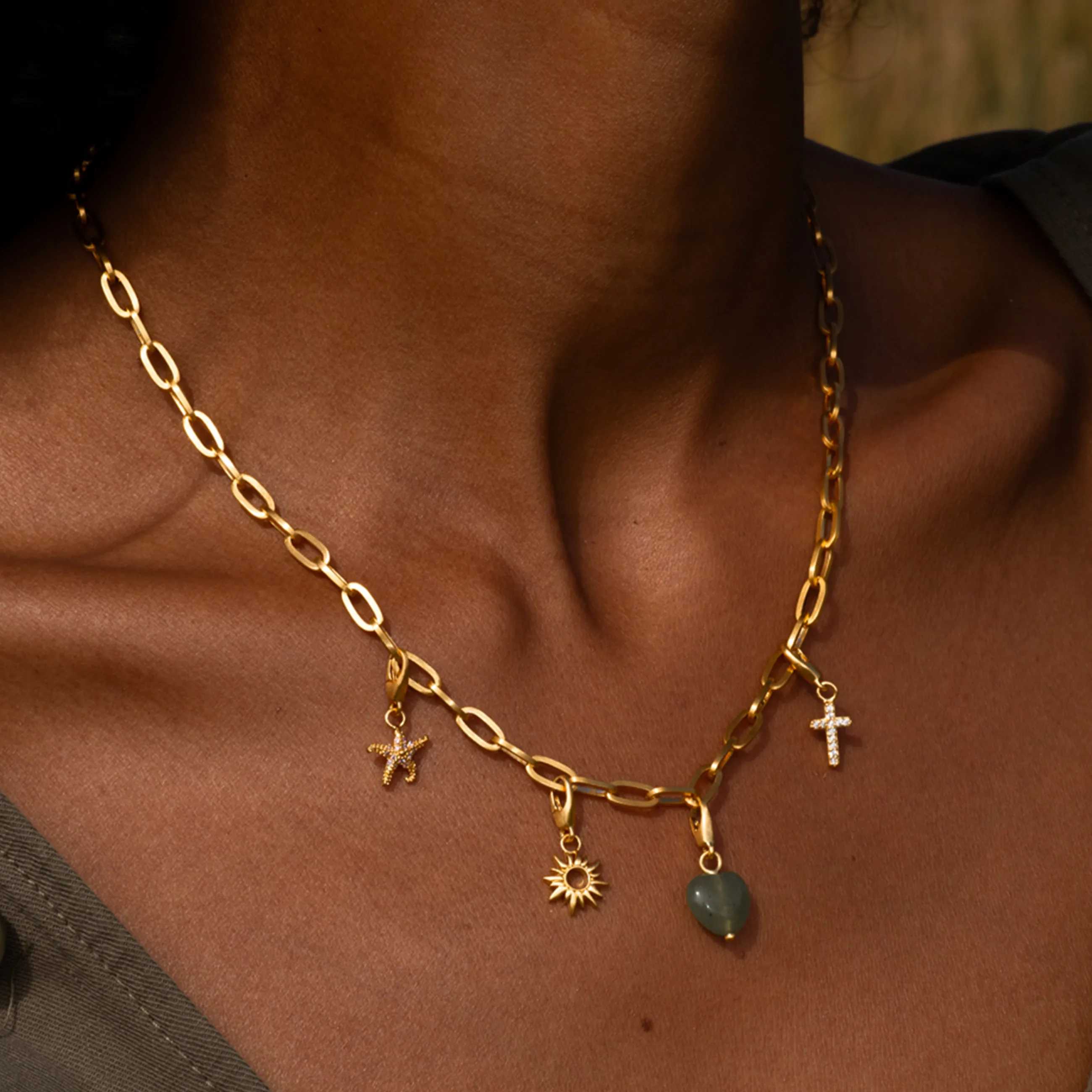 byBiehl® Danmark Cross Charm 14k guldbelagt Sale