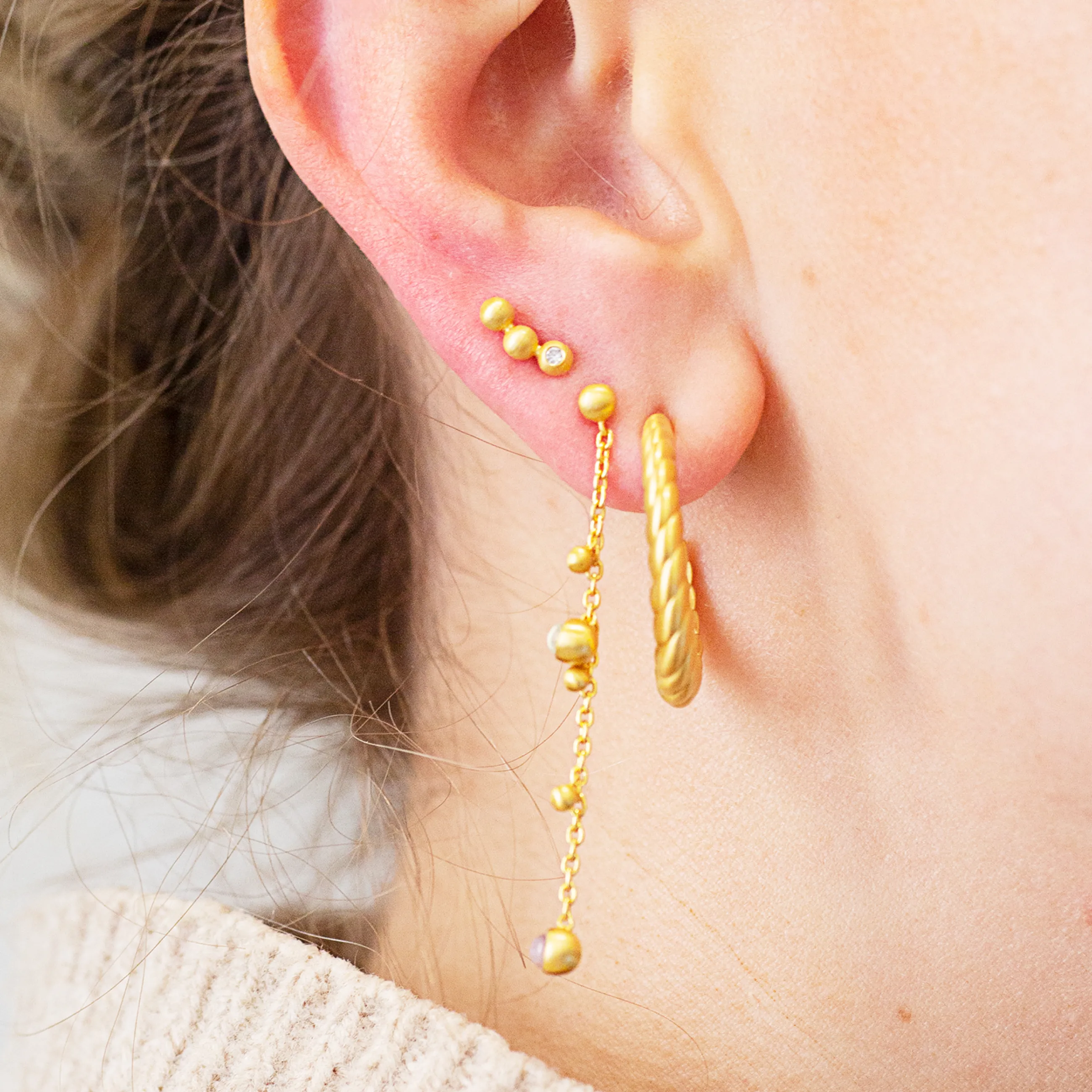 byBiehl® Danmark Pebbles 3 ørestikker 14K forgyldt sølv Store