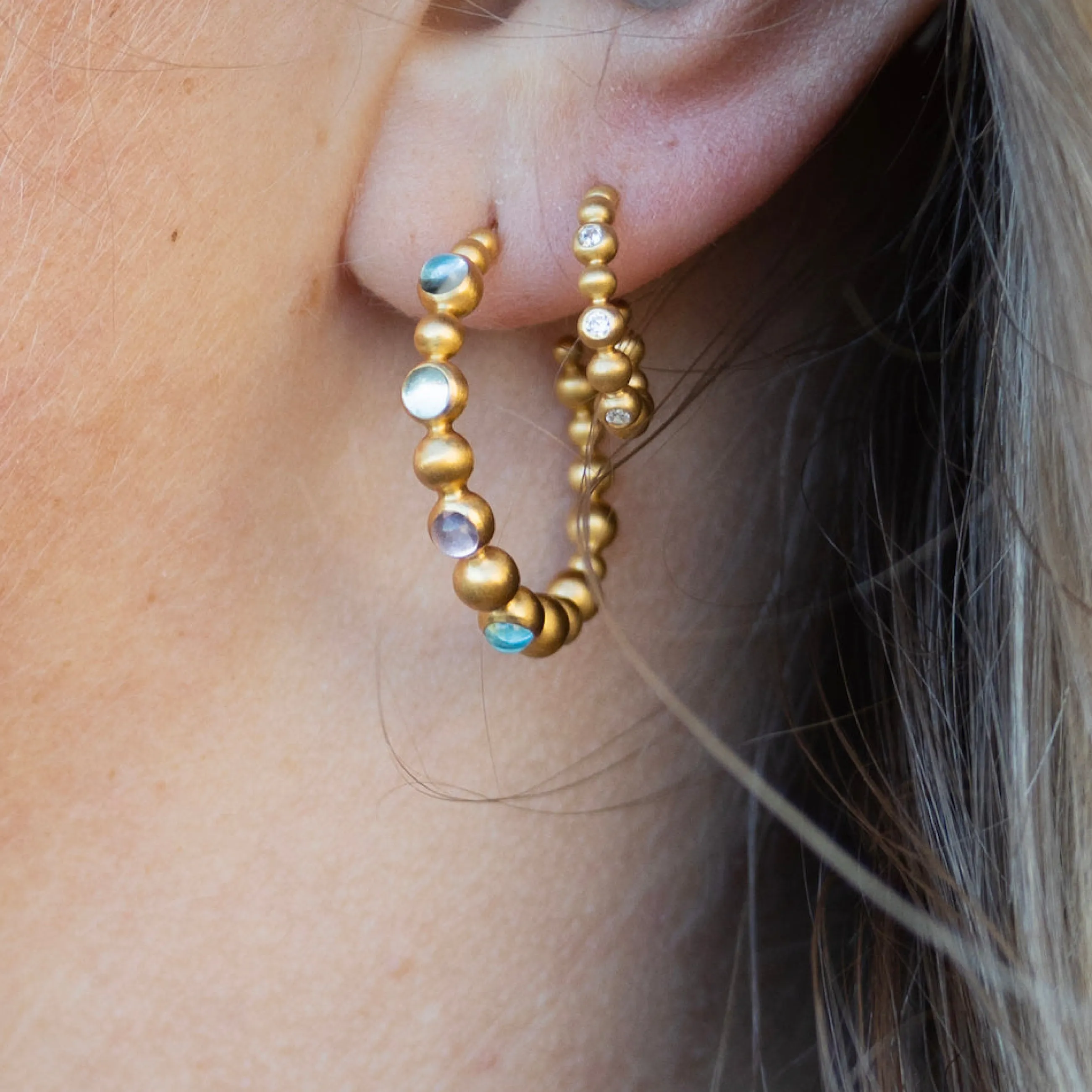 byBiehl® Danmark Pebbles Hoops Small 14K forgyldt sølv Hot