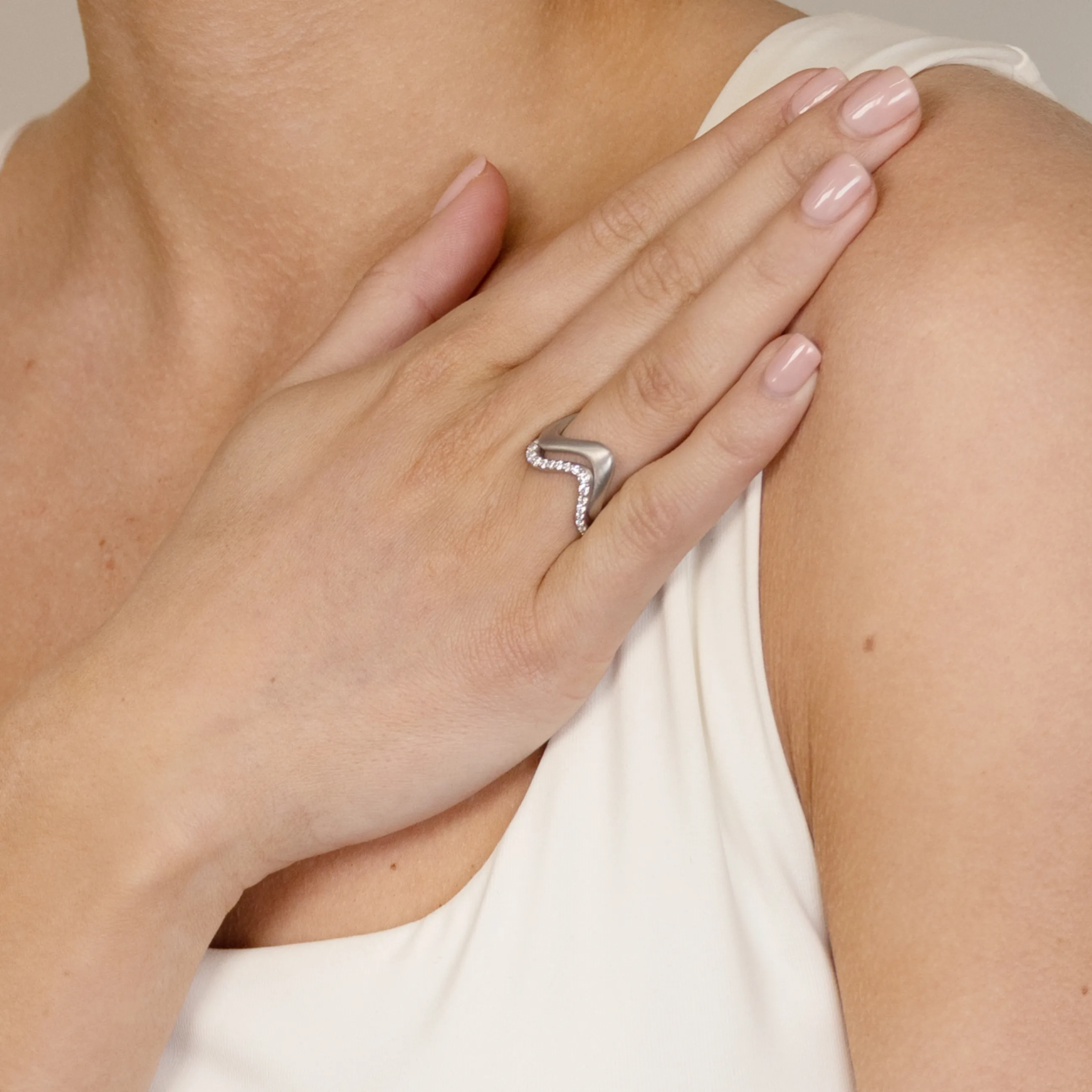 byBiehl® Danmark Wave Large ring Sterling sølv Discount